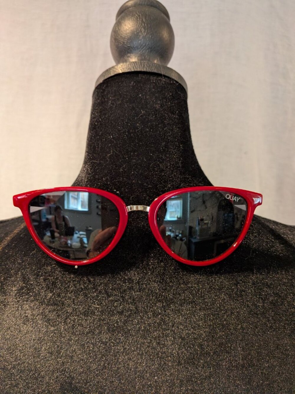 Quay Australia Rumours 126 red cat eye sunglasses